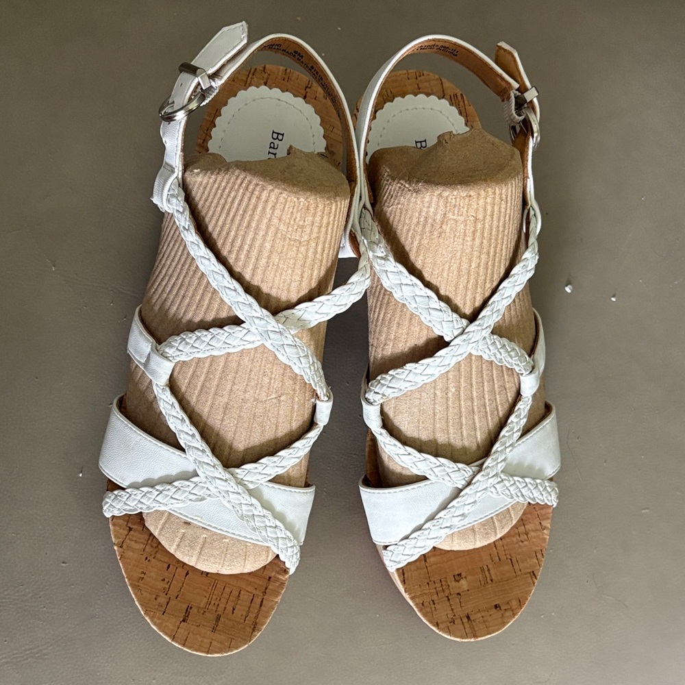 NWOT. BareTraps White Braided Cork Wedge Sandals